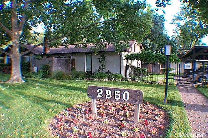 1st image of 207-2950 Marconi Ave