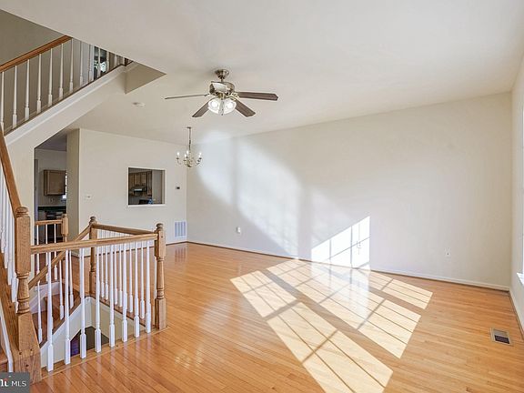 5th image of 6022 Callaway Ct