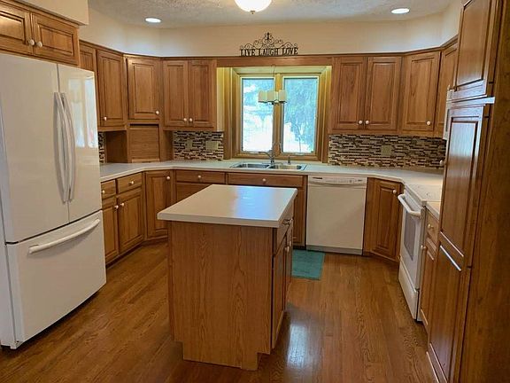 New kitchen island added