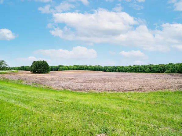 10485 Legion Rd, Yorkville, IL 60560