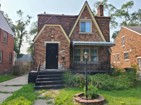 15491 Lauder St, Detroit, MI 48227