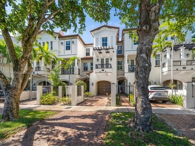 615 Santander Ave APT C, Coral Gables, FL, 33134