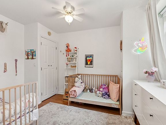 4th image of 401 E 74th St APT 3A