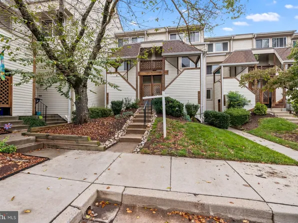 18240 Windsor Hill Dr #311, Olney, MD 20832