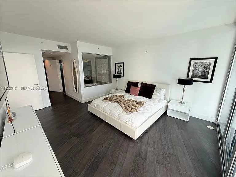 200 Biscayne Boulevard Way #4007 — Photo 13