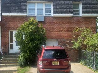 78-08 61st St, Ridgewood, NY 11385