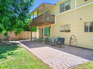 21638 SE 32nd Pl, Sammamish, WA 98075
