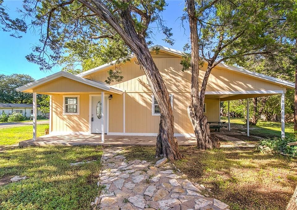 1st image of 1218 Scenic Dr