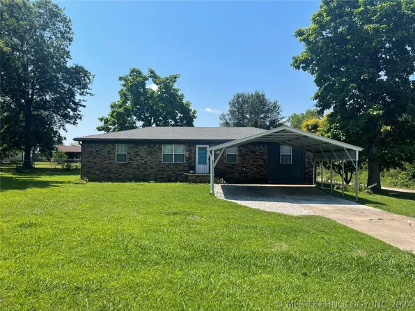 305 Moss St, Vian, OK 74962