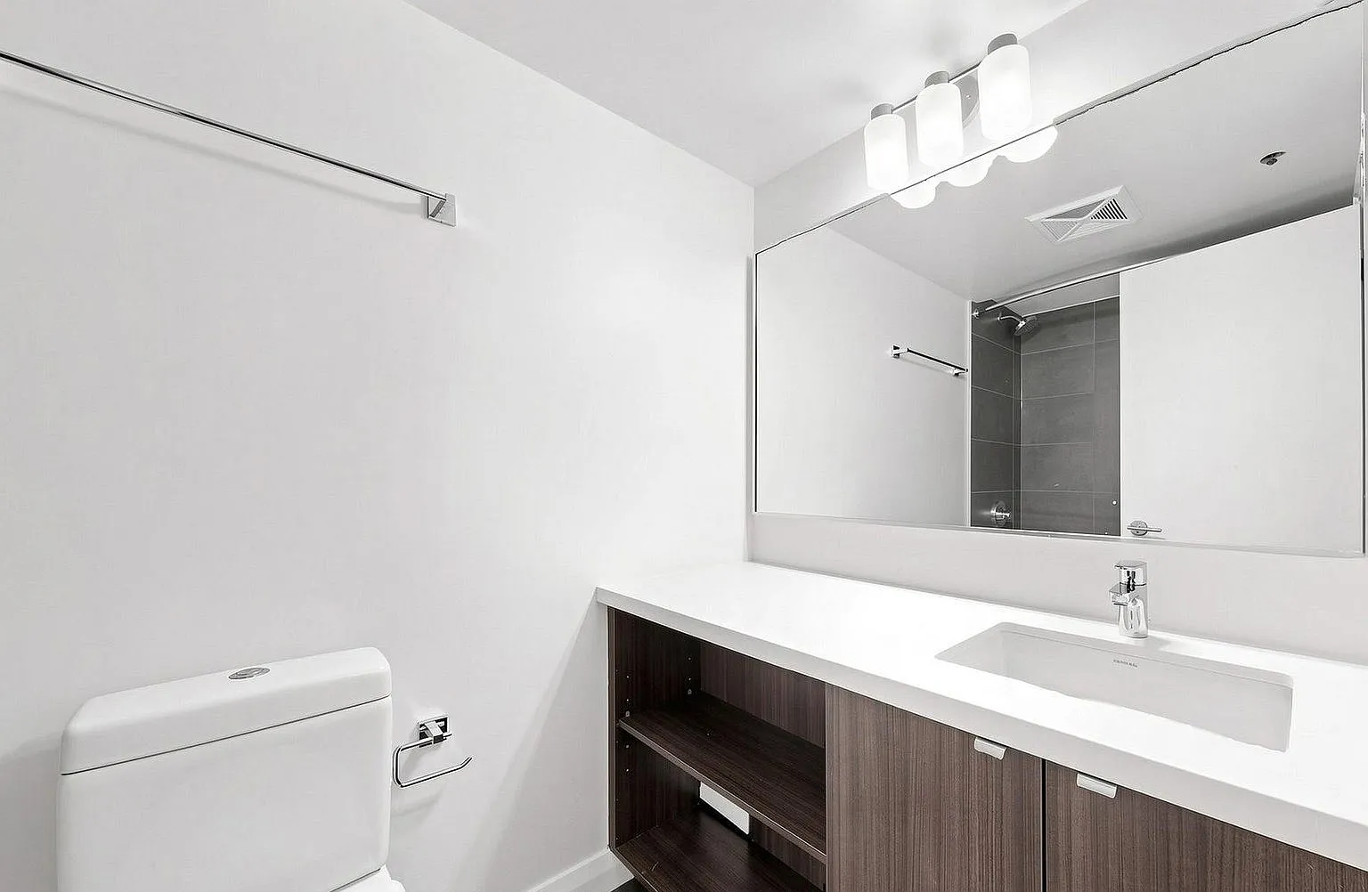 1 bed, 610 sqft, $2,480 — Photo 4