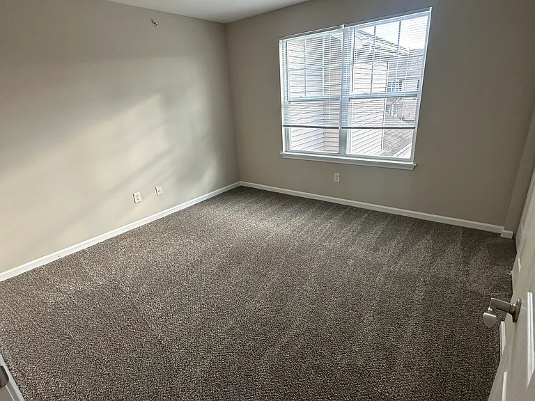 Dockside Village Apartments — Photo 72