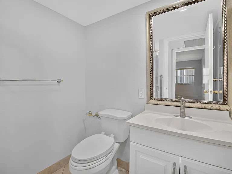 449 Monaco Park #J — Photo 14
