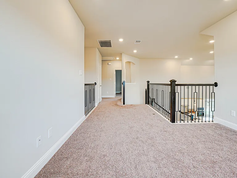 707 Gatecrest Dr — Photo 19