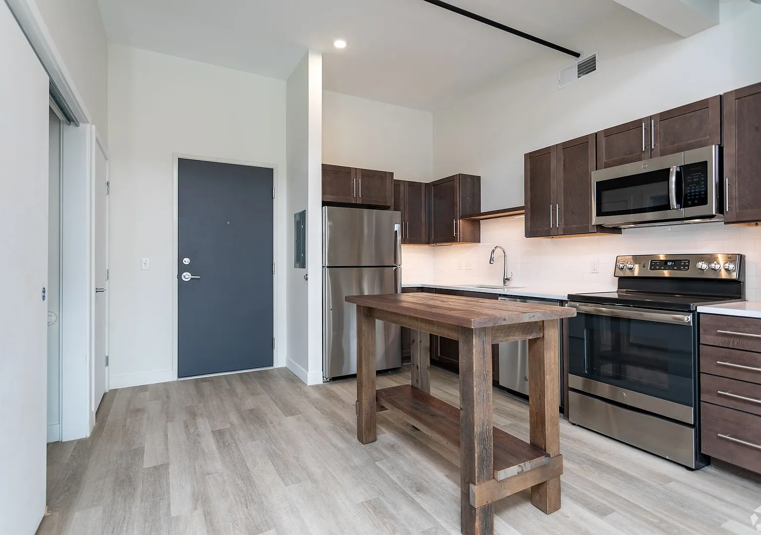 Gabriel Lofts — Photo 2