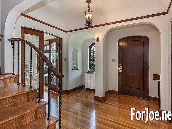 Entrance Foyer