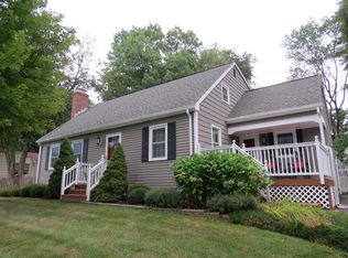 66 Country Ln, Bristol, CT 06010