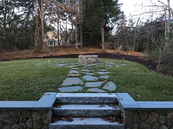5th image of 11 Long Hill Dr