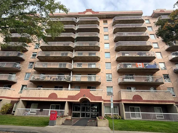 11211 85th St NW #503, Edmonton, AB T5B 4T7