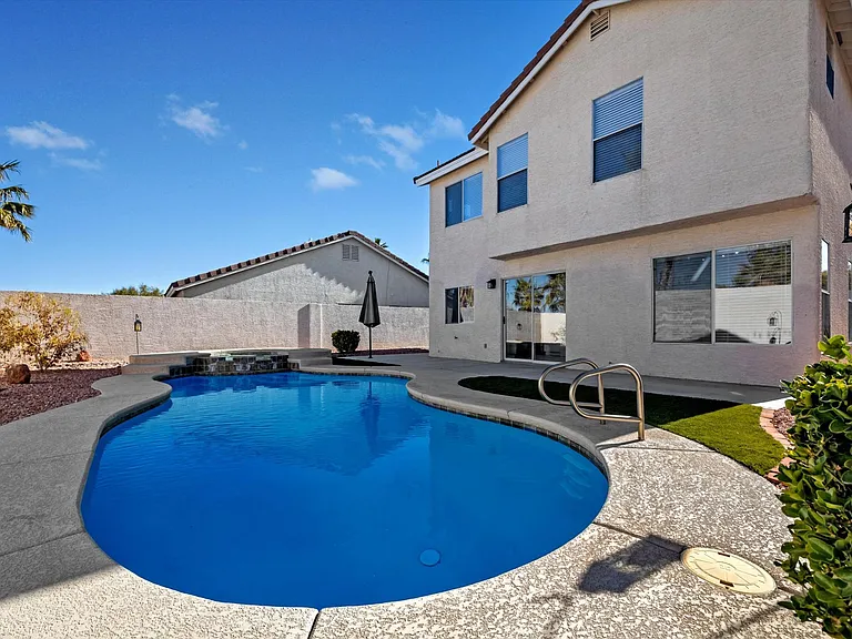 10232 Anoka Ave — Photo 2