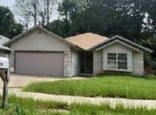 2138 N Avenue B, Springfield, MO 65803