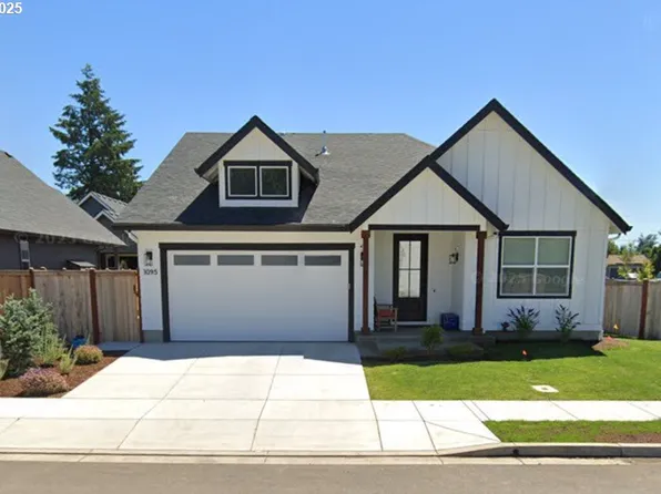 25294 Christopher Ln, Veneta, OR 97487