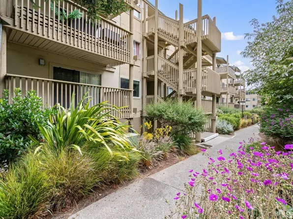 368 Imperial Way APT 109, Daly City, CA 94015