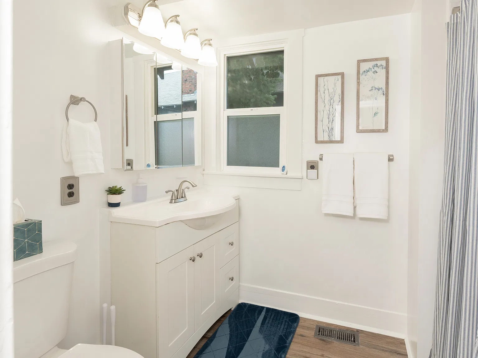 4017 N Madison St — Photo 4