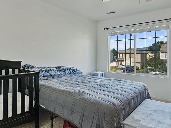 4th image of 222 S Spanish Fields Dr