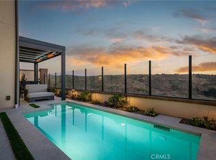208 Canterbury, Irvine, CA 92618