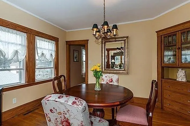 31 Nicholl St — Photo 9