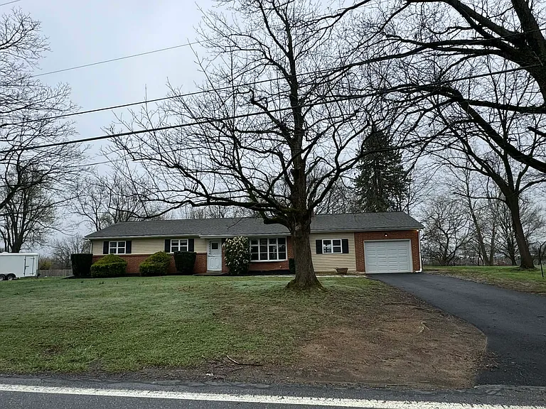6641 Conway Rd — Photo 22