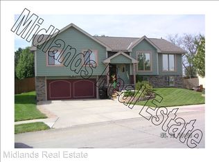 3463 Rahn Blvd, Bellevue, NE 68123