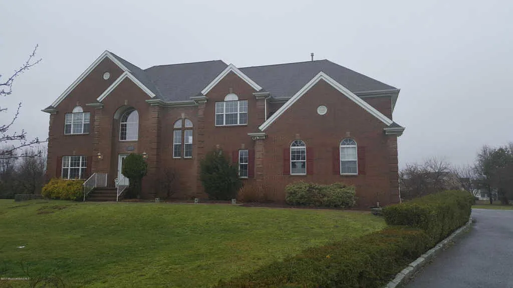 8 Anthony Way photo 1