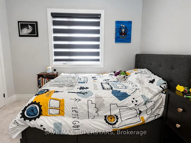 4 Sweet Cicely St — Photo 28