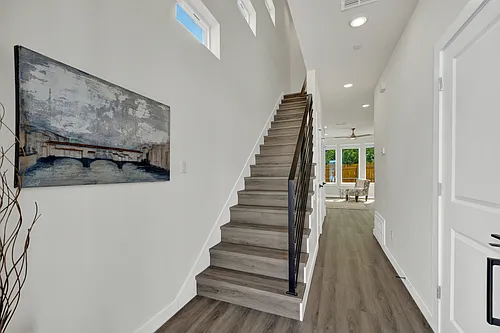 104 Creekside Trl Photo 1