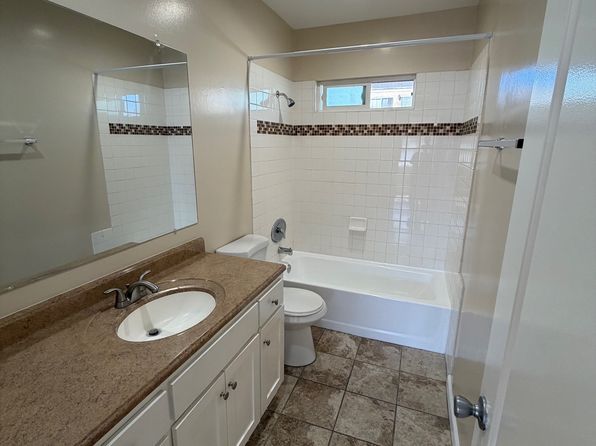 15117 S Budlong Ave #11