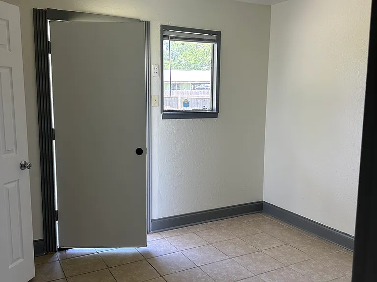 14849 Old Hammond Hwy — Photo 10