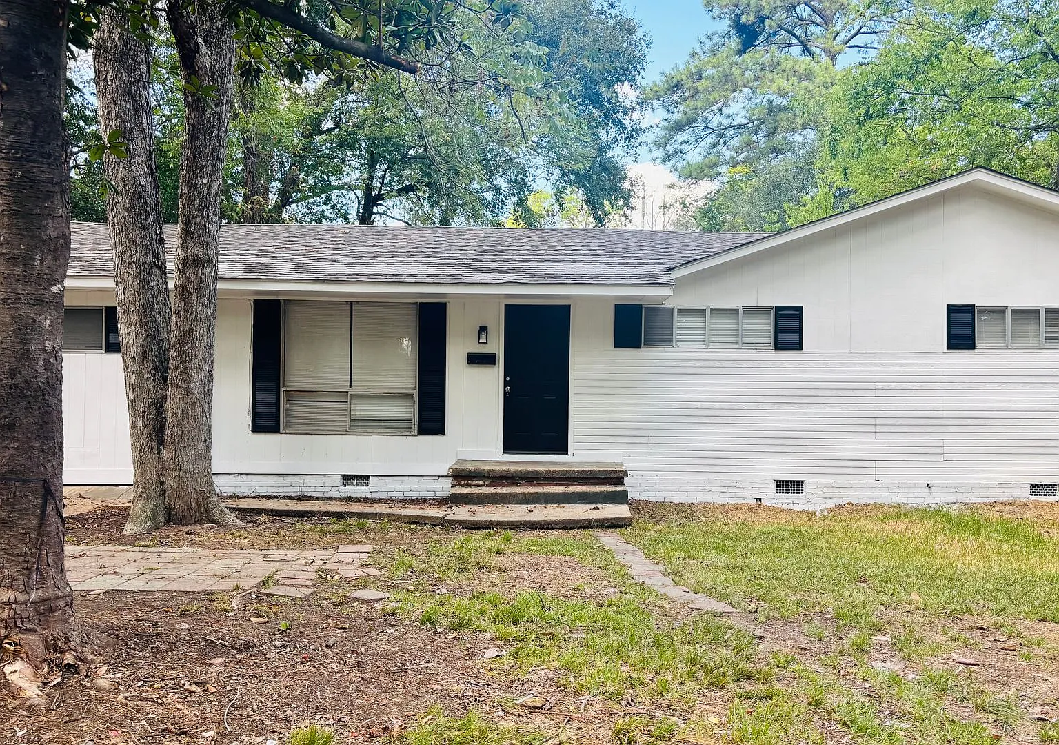 684 Heather Lane Jackson, MS 39206 — Photo 1