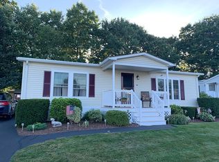 50 Highland St UNIT 186, Taunton, MA 02780