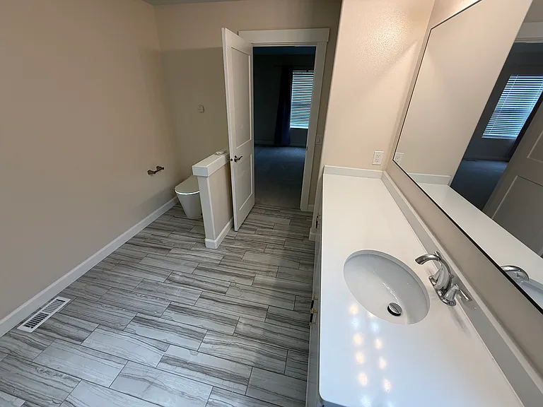 22727 NE Cascara Cir — Photo 32