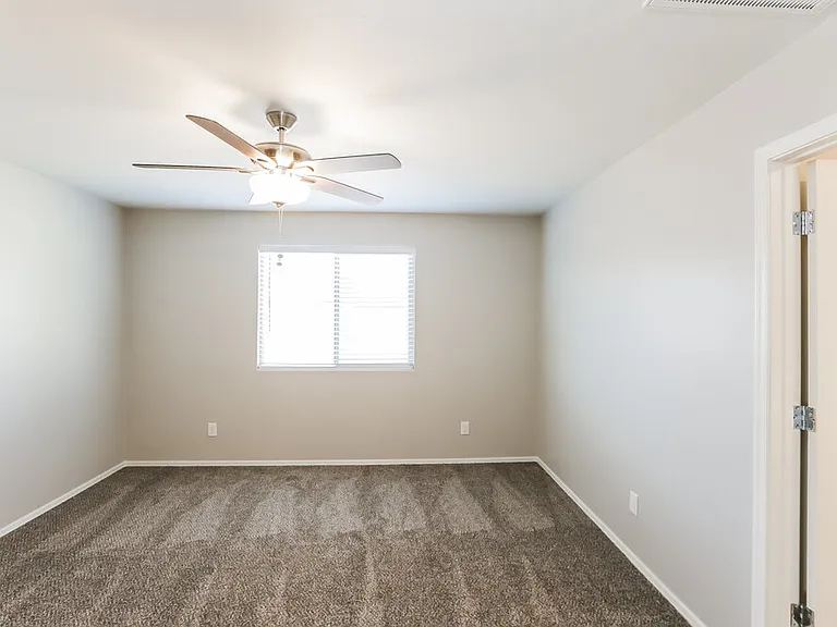 25371 W Long Ave — Photo 10
