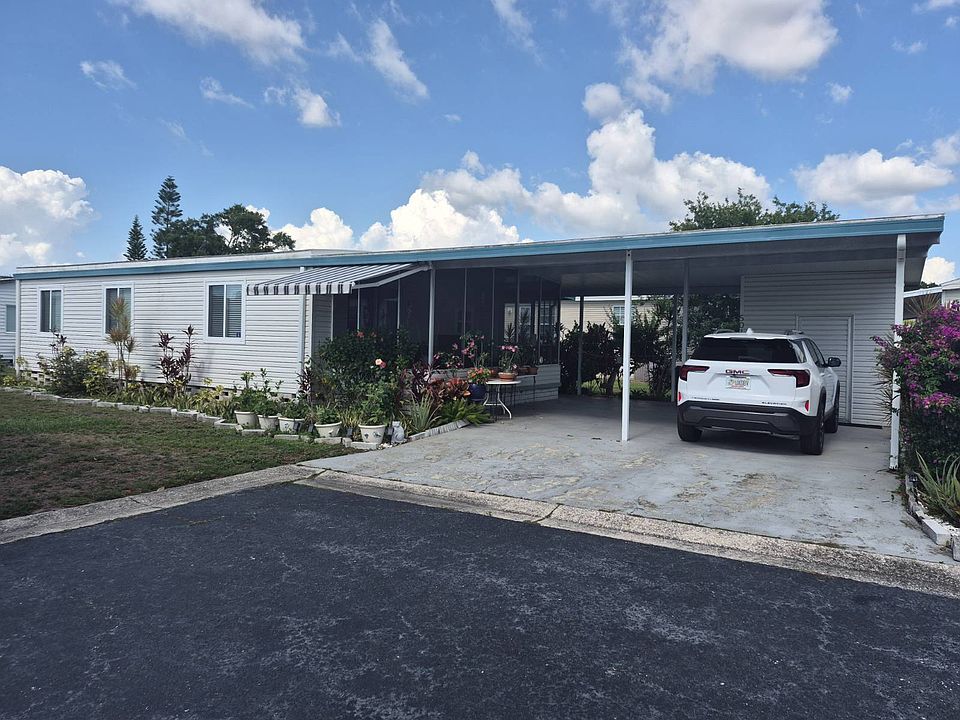 1st image of 5200 28th St N #501