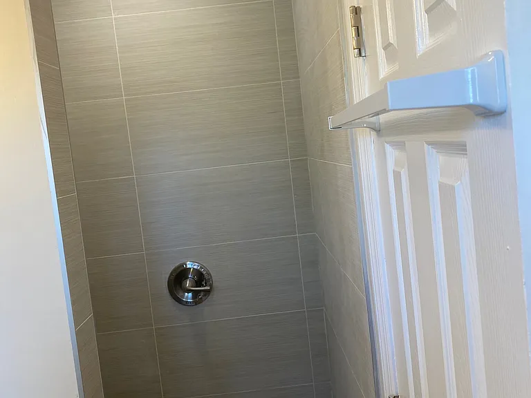 2325 N 25th Ave — Photo 22