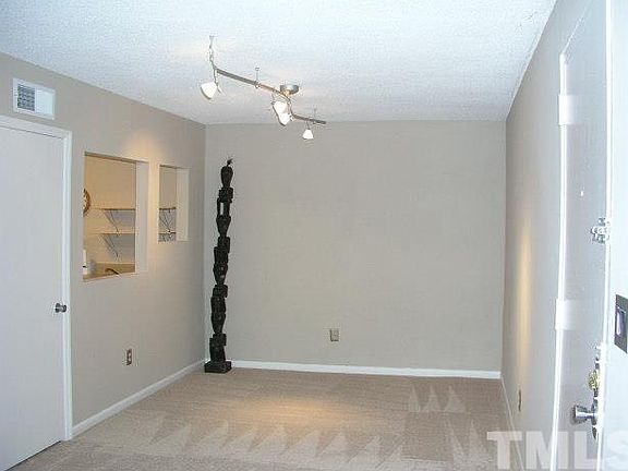 3rd image of 500 Umstead Dr APT D301