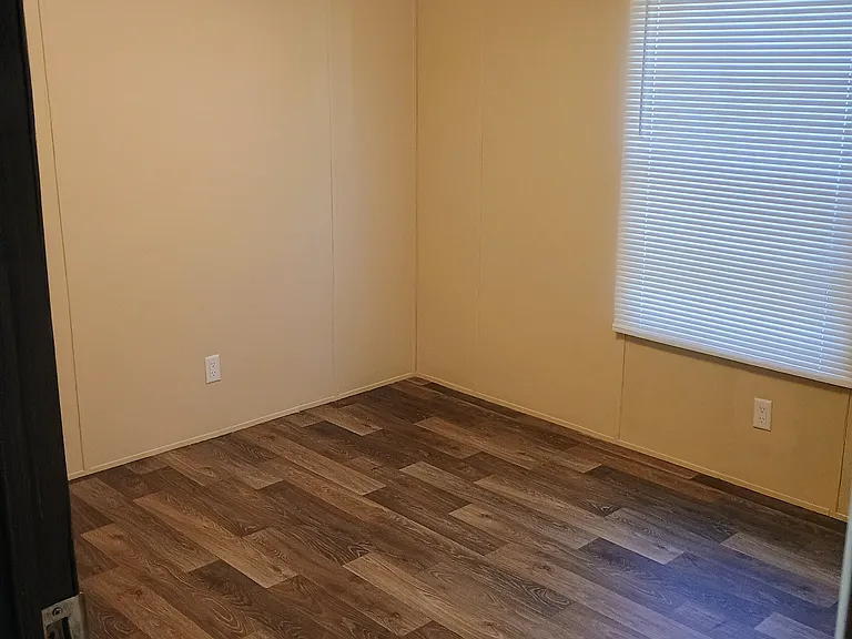 9651 E Waterloo Rd #77 — Photo 8