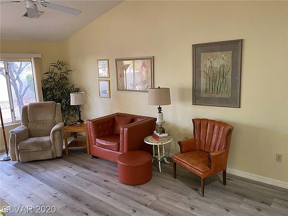 5th image of 9641 Blue Bell Dr
