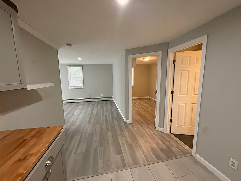 176 Court St #7 — Photo 16