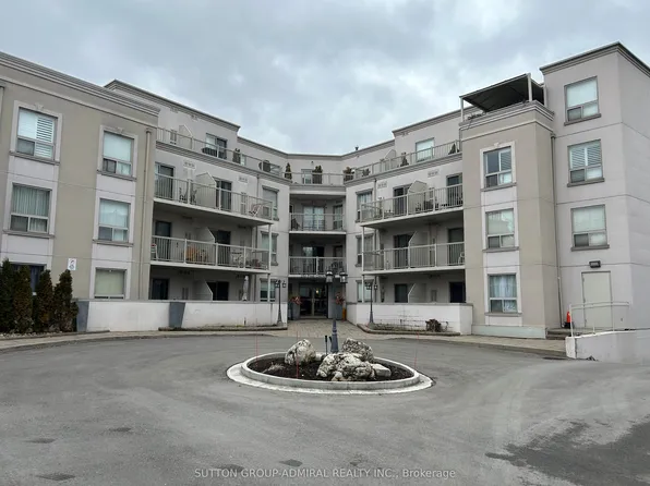 250 Pine Grove Rd #216, Vaughan, ON L4L 9M6