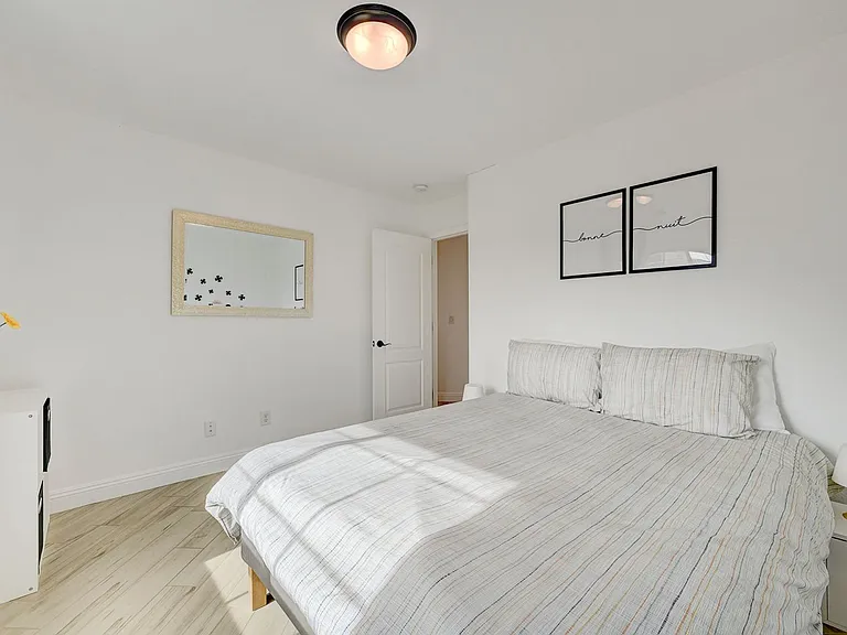5556 Dancing Fox Ct — Photo 43