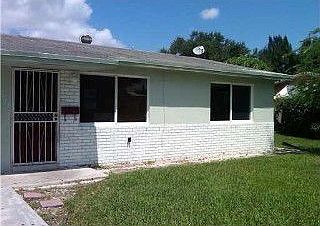 1st image of 2813 SW 17th St